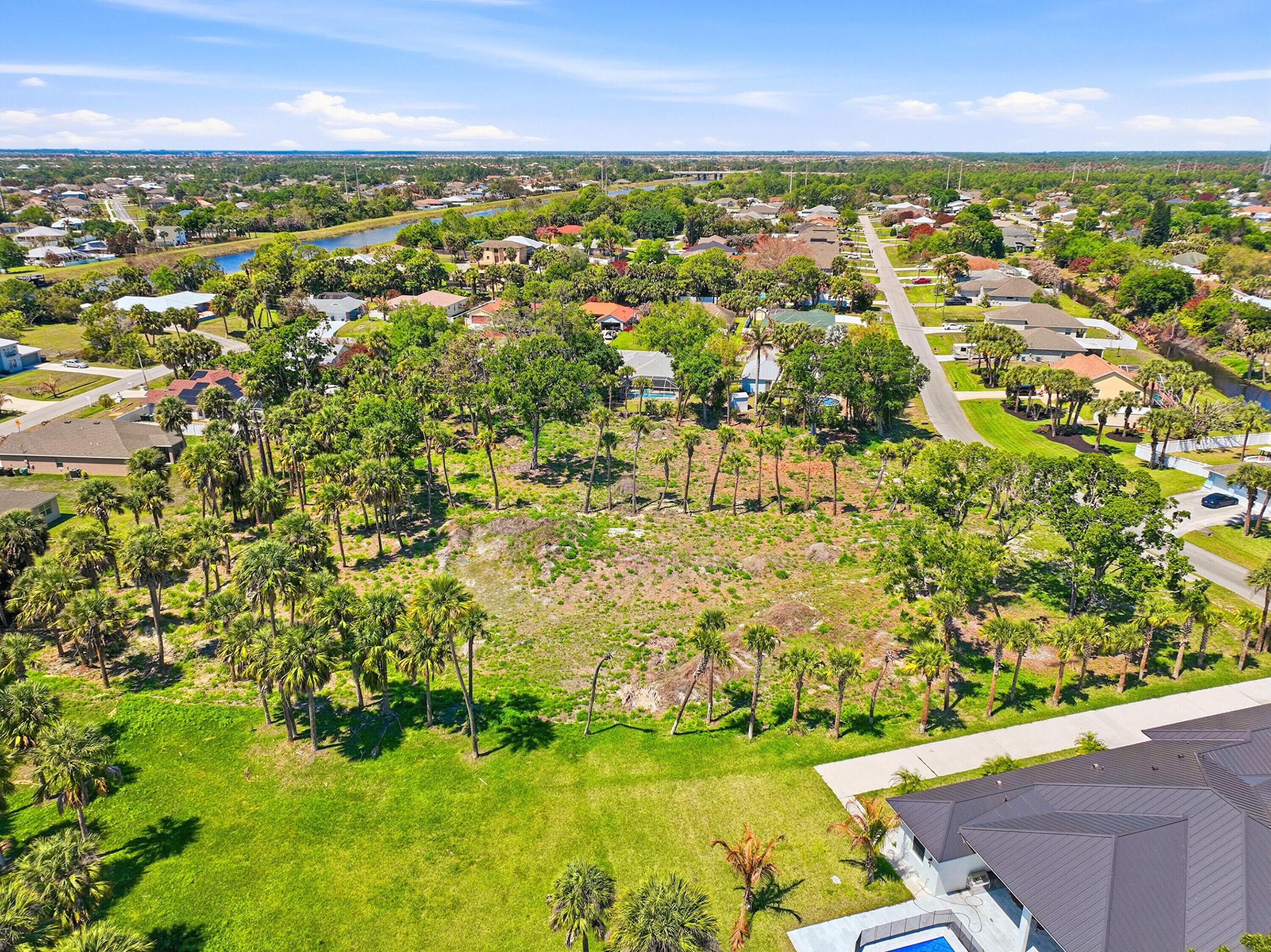 LEAFY ROAD ESTATES - Land