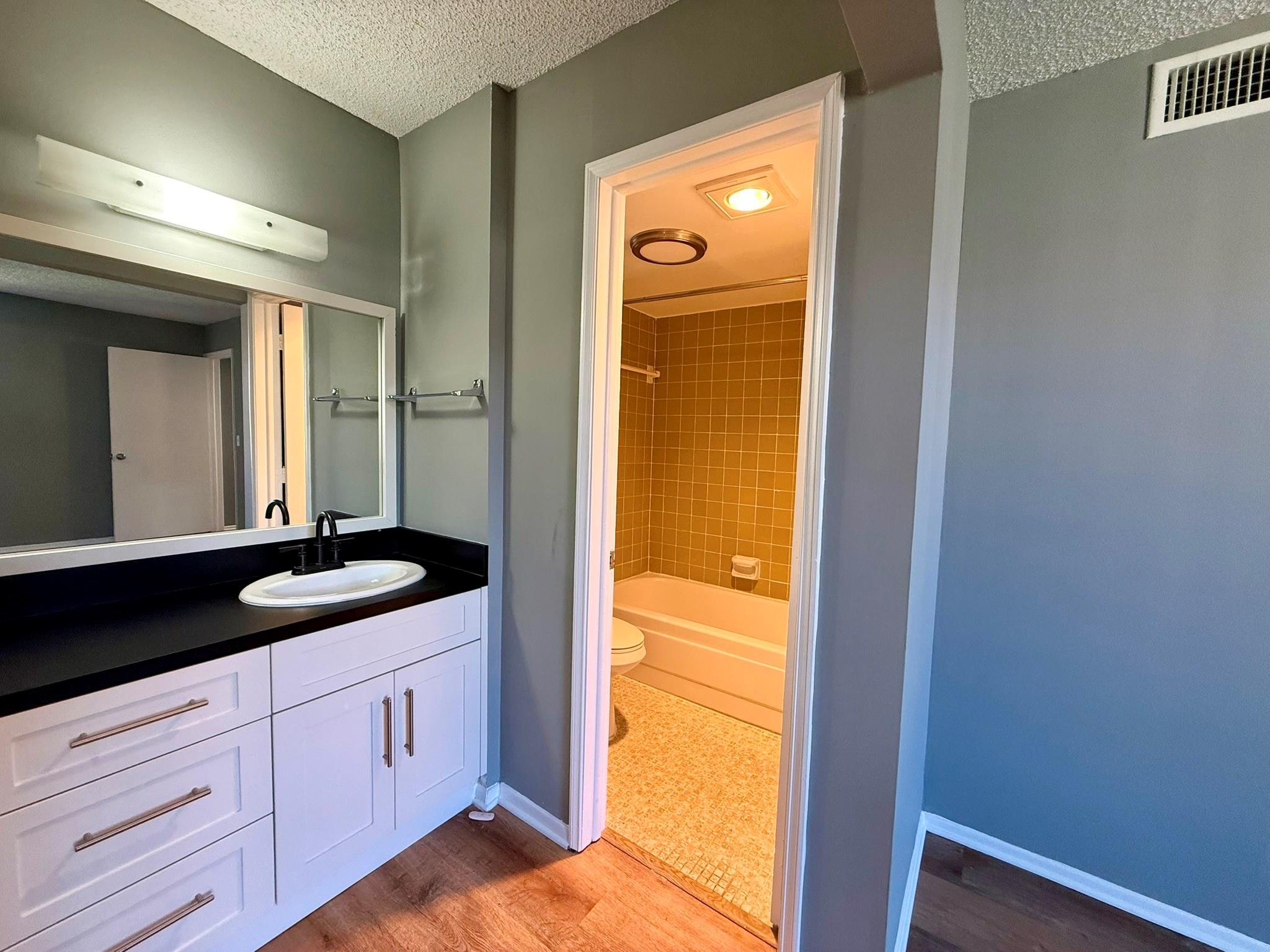 Live Oak - Residential Lease