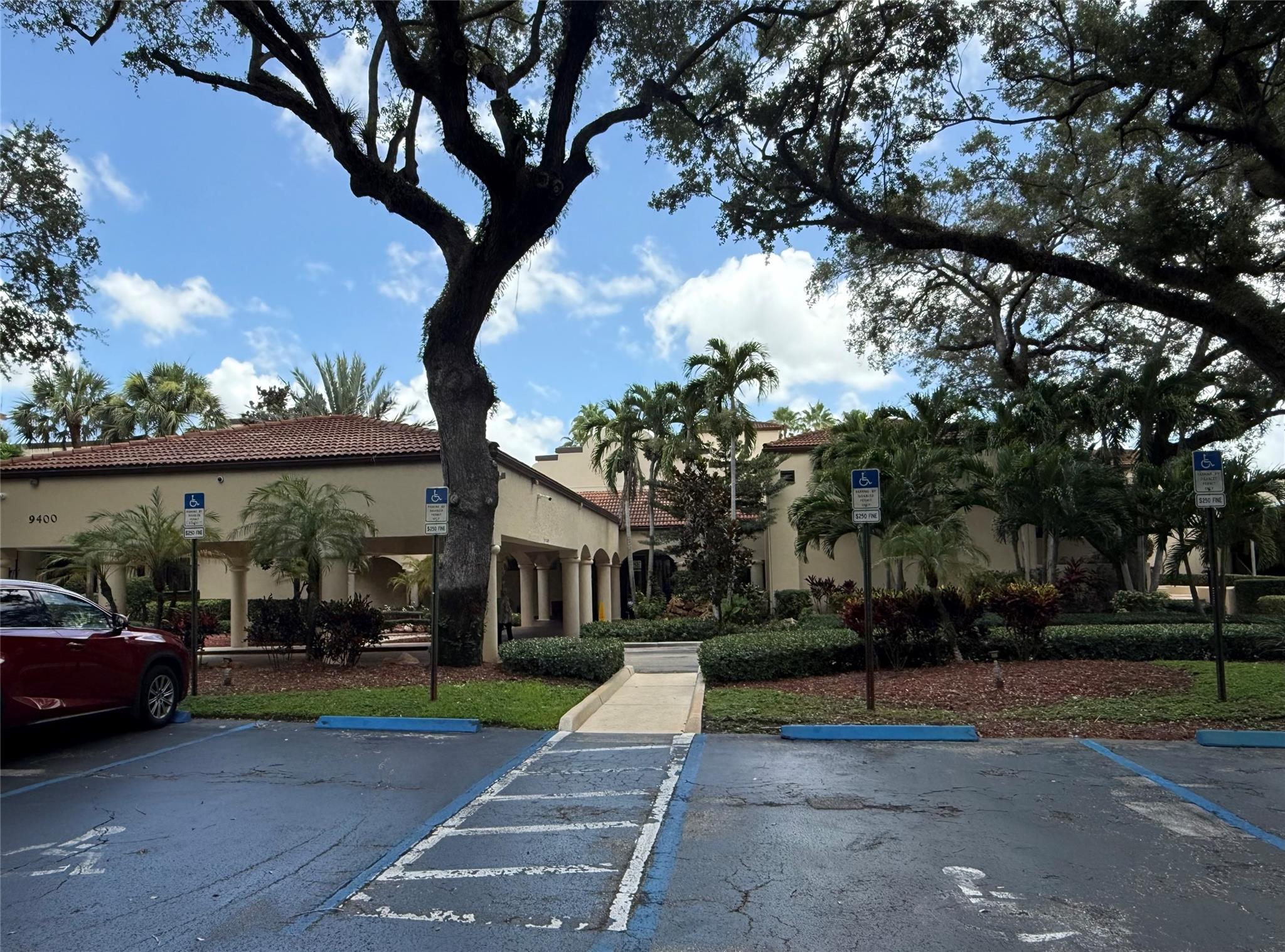 Live Oak - Residential Lease