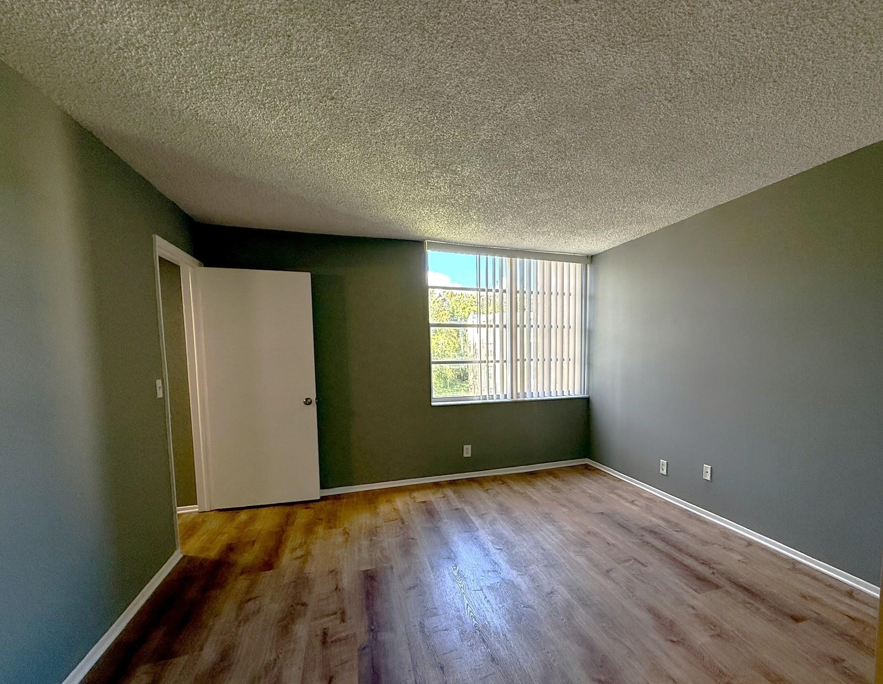 Live Oak - Residential Lease