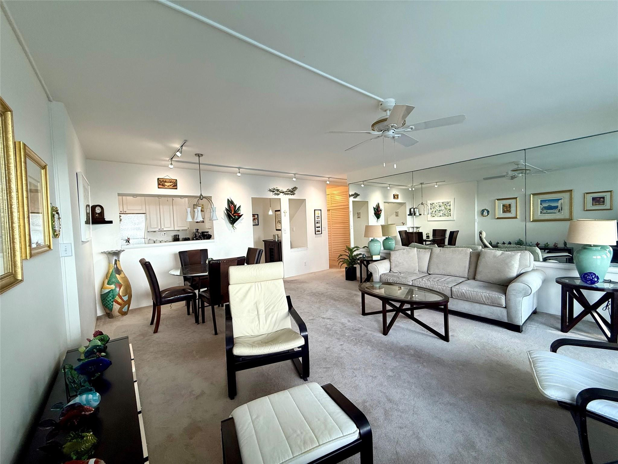 Coral Ridge Towers - Residential