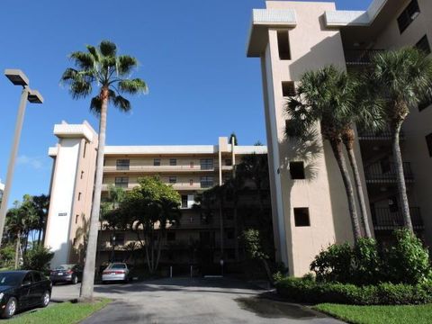 A home in Lake Worth