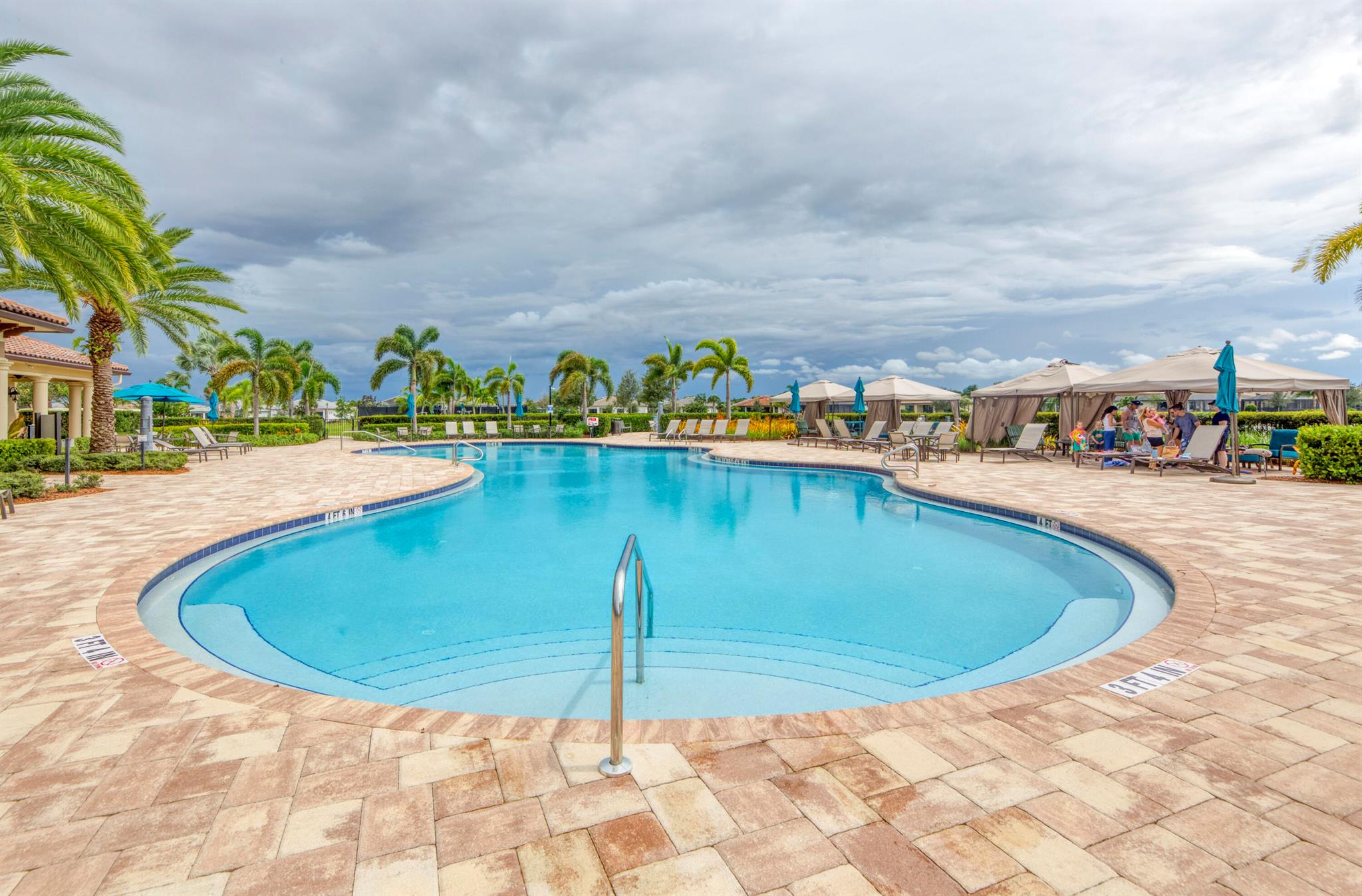 METES AND BOUNDS - Residential Lease