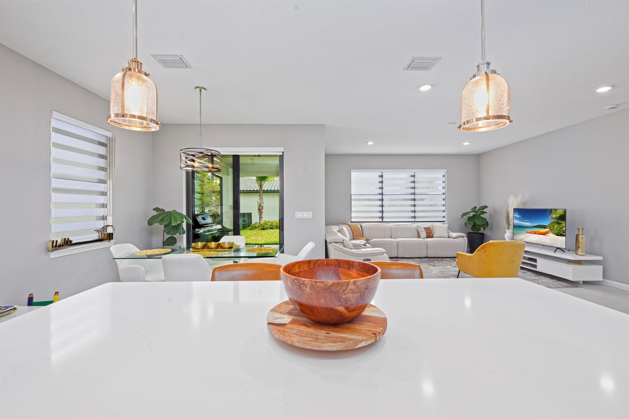 METES AND BOUNDS - Residential Lease