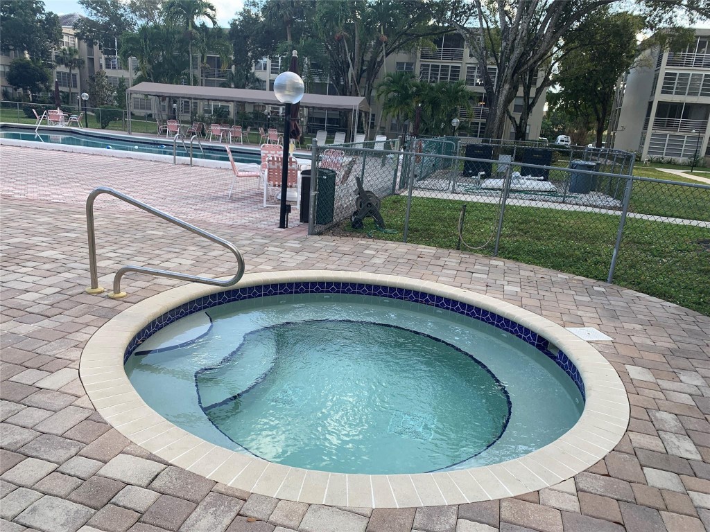 Cypress Chase - Residential