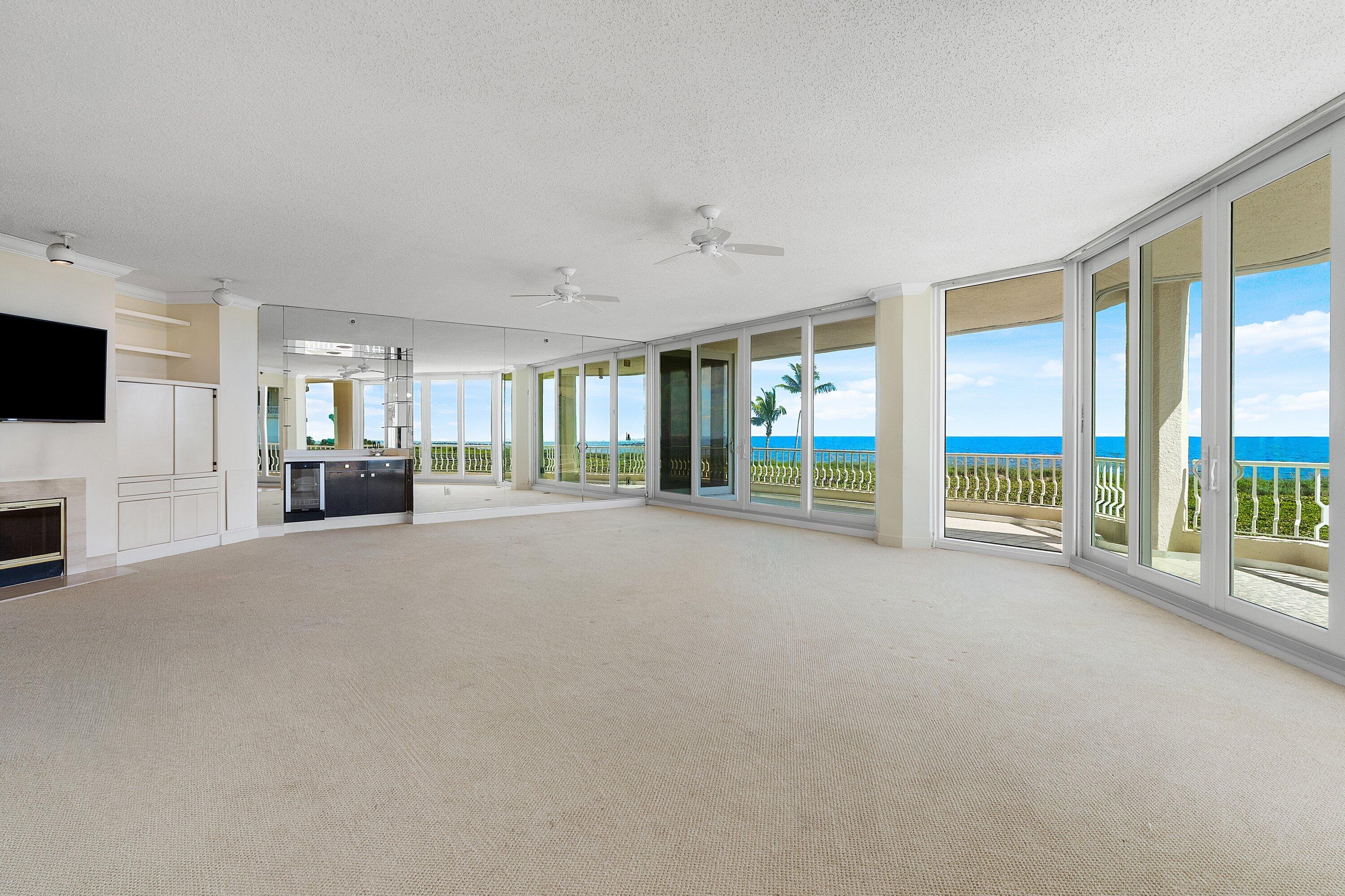 2920 SE DUNE Drive 230