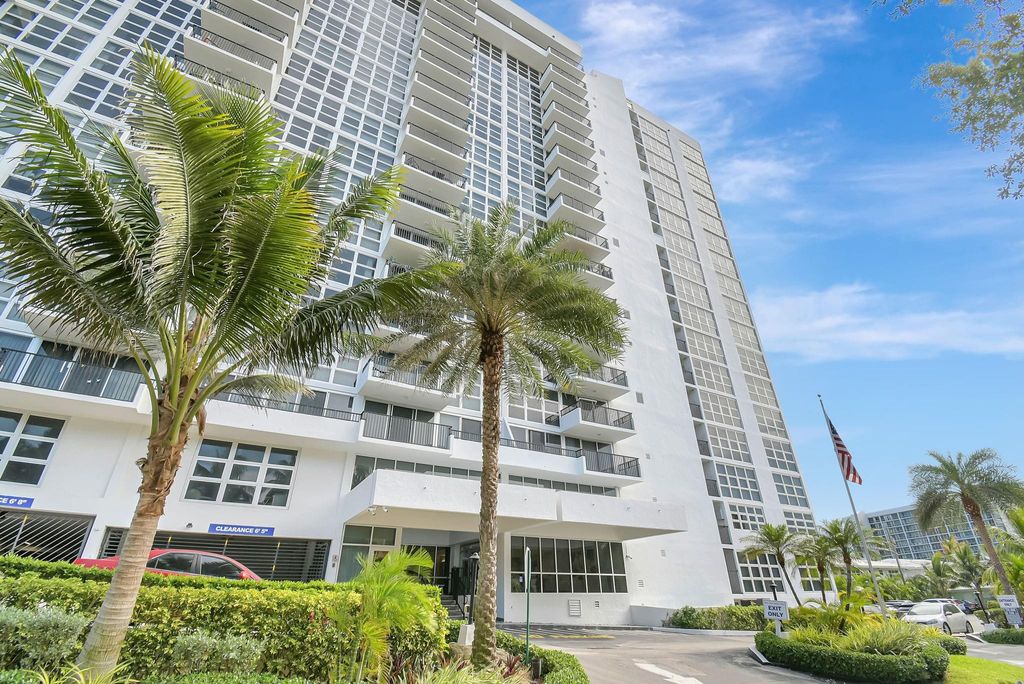 Photo of 531 N Ocean Blvd #805, Pompano Beach, FL 33062 (MLS # B26000353)