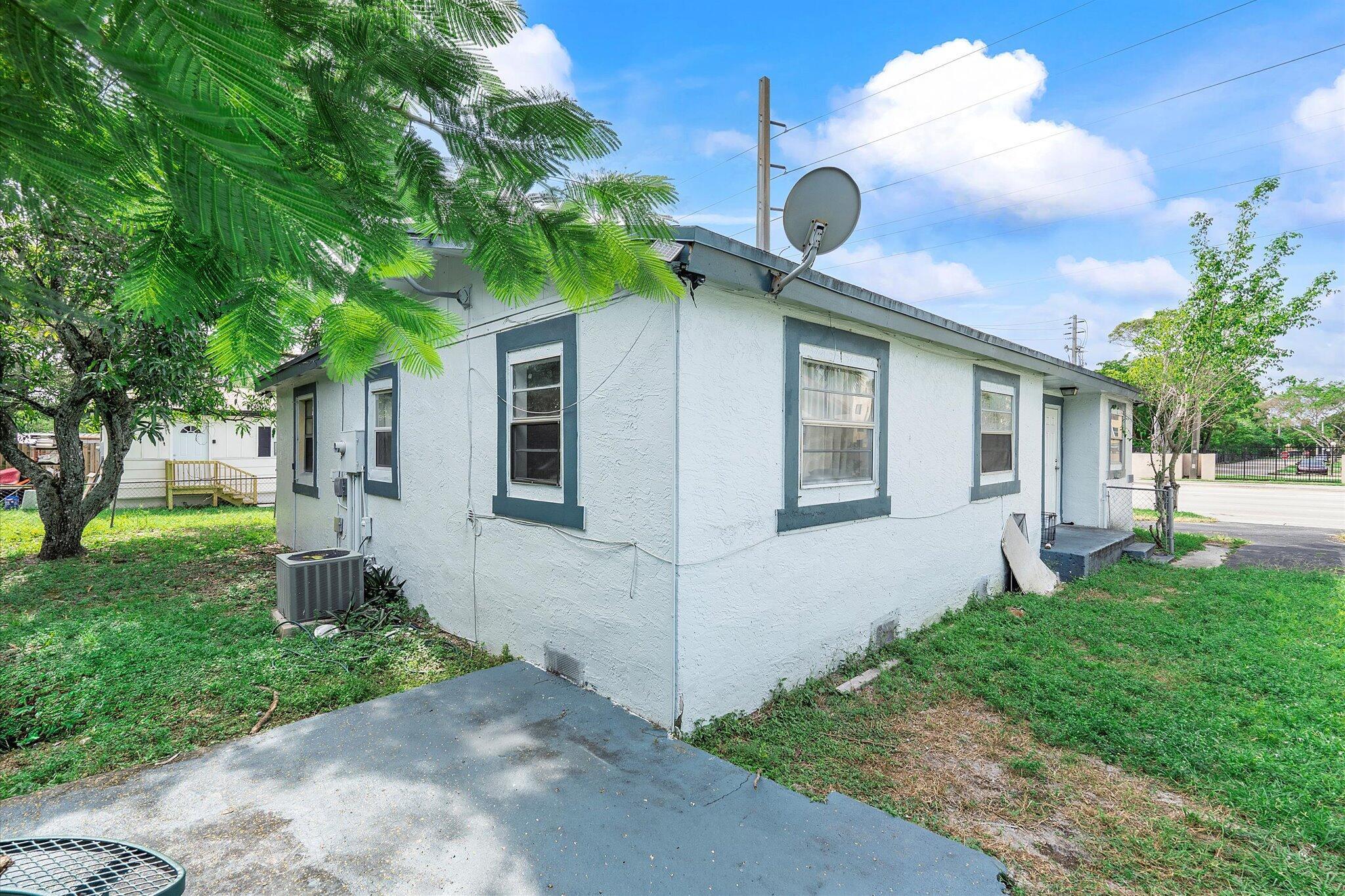 GOLDEN RIDGE - Residential