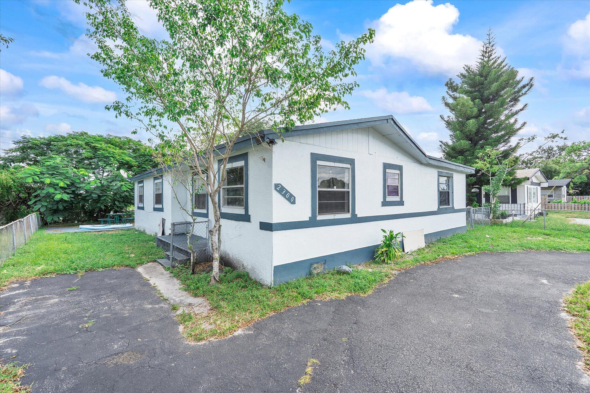 GOLDEN RIDGE - Residential