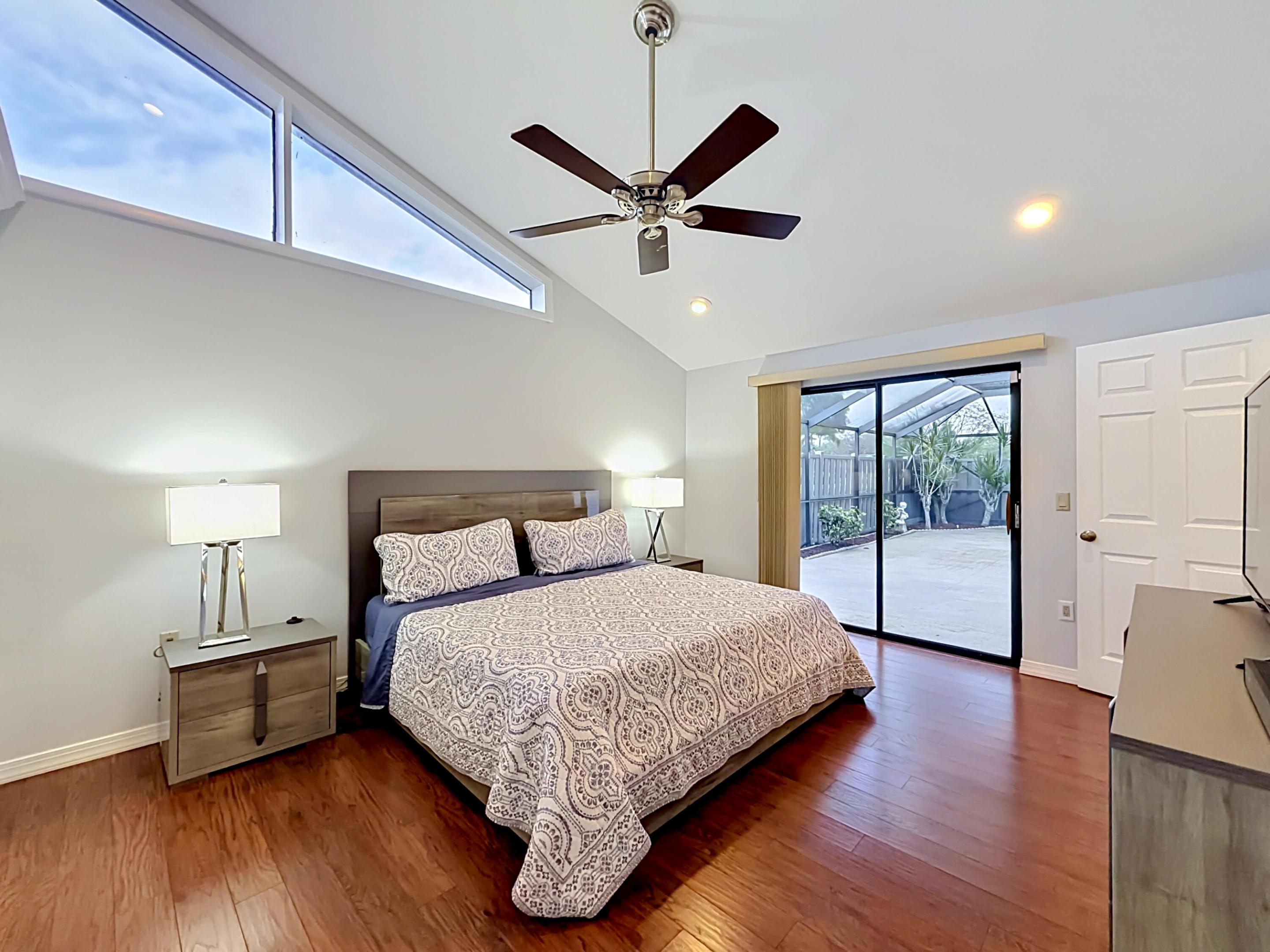 BOCA GARDENS - Residential