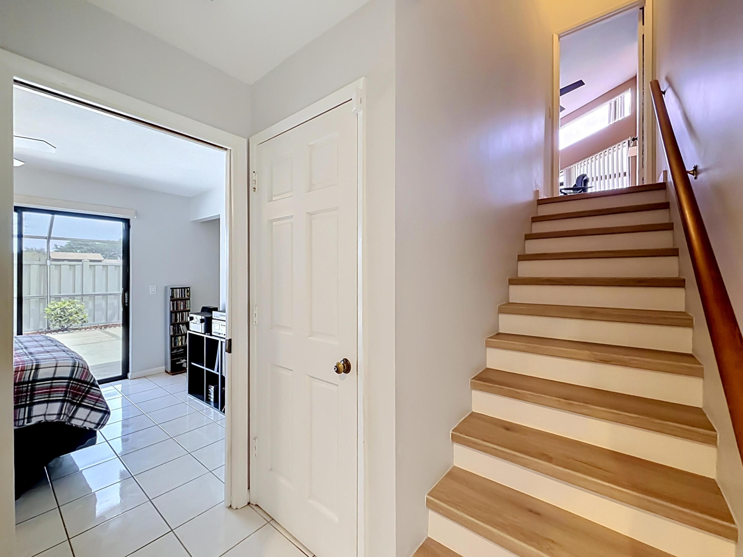 BOCA GARDENS - Residential
