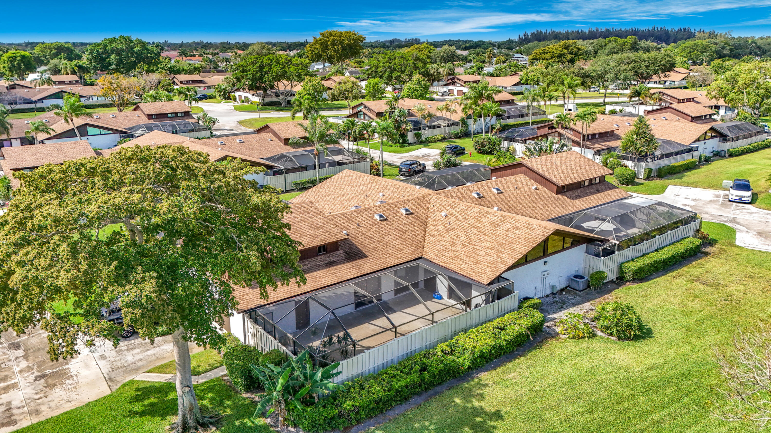 BOCA GARDENS - Residential