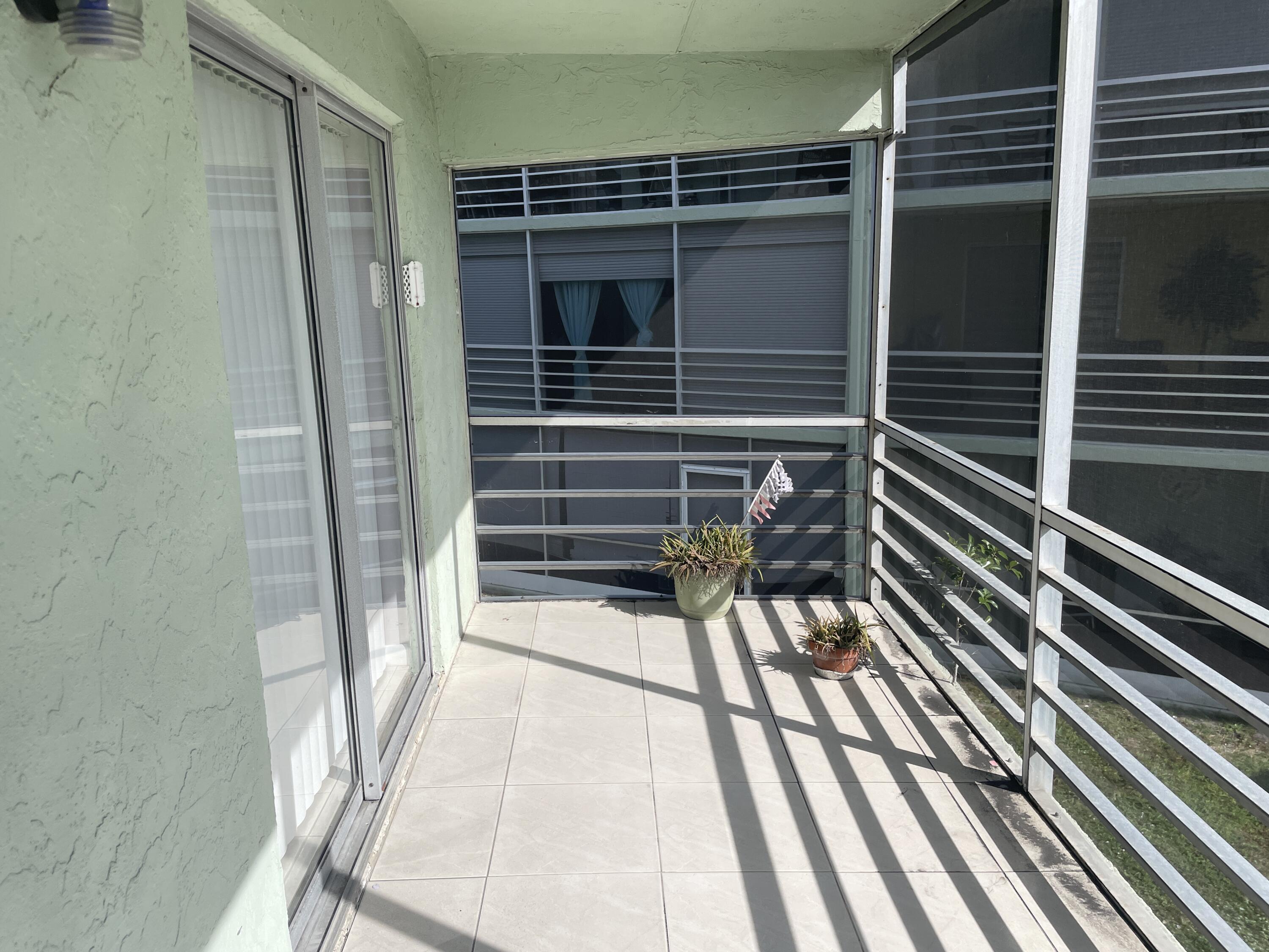 Regal Palms - Residential