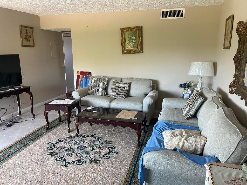 Regal Palms - Residential