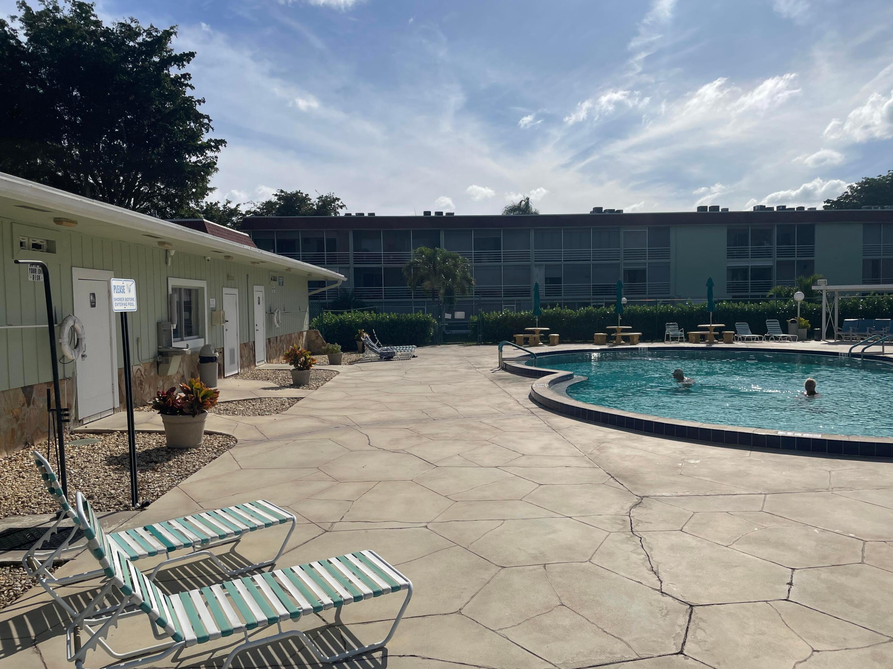 Regal Palms - Residential