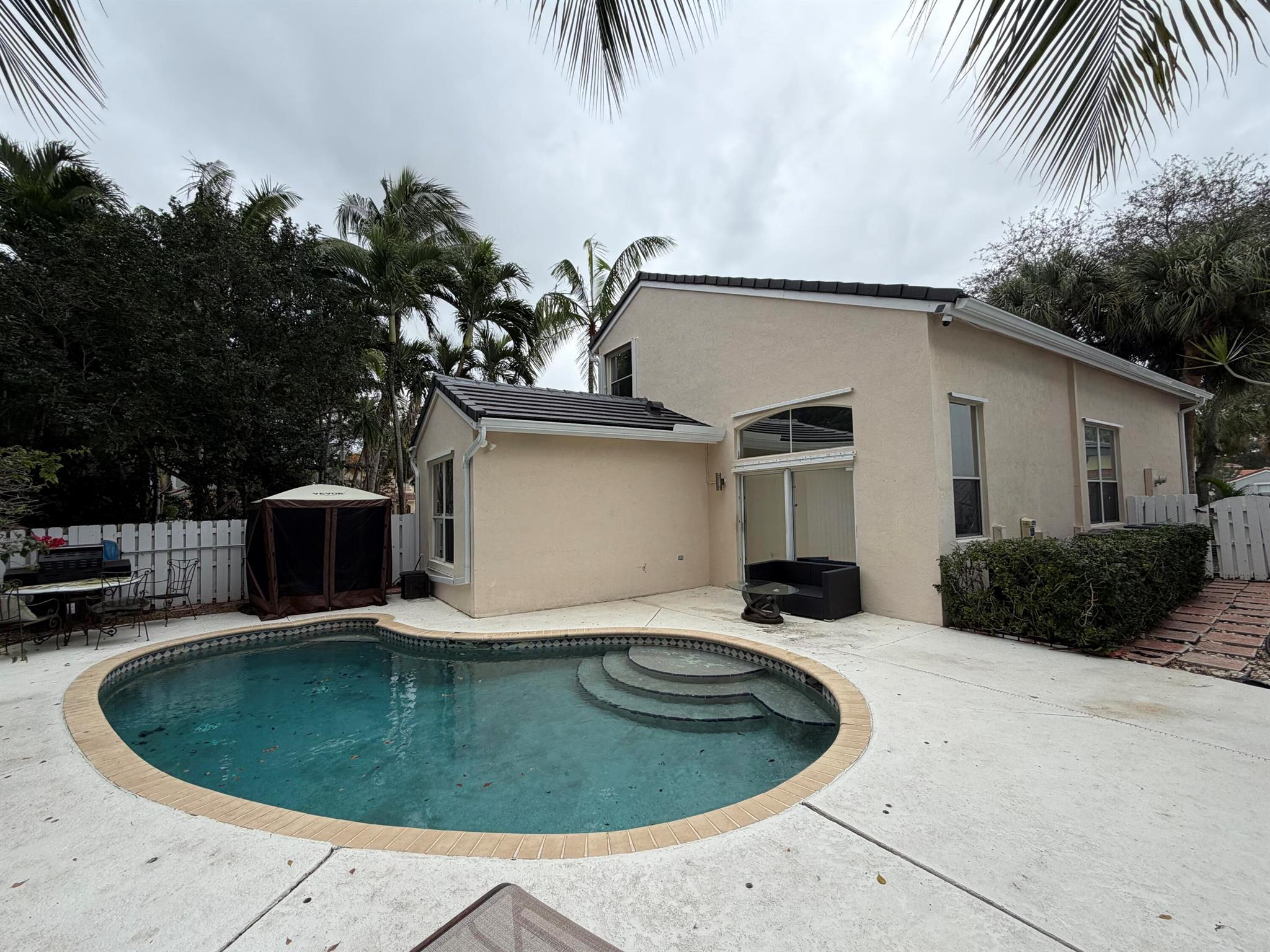 WINSTON TRAILS PAR 11 - Residential