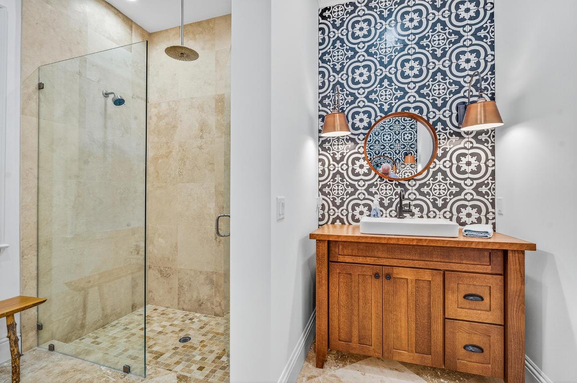 OCEANSIDE REPLAT SUB - Residential