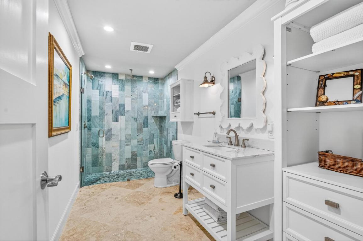 OCEANSIDE REPLAT SUB - Residential