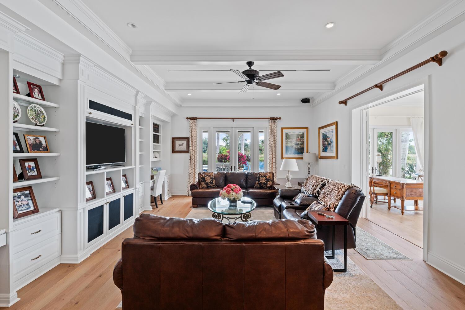 FAIRWAY ISLAND OF - Residential