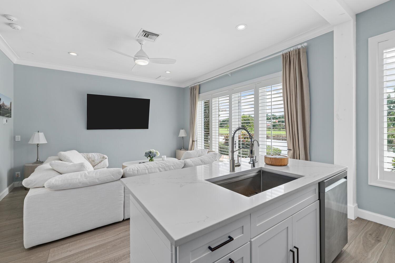 FAIRWAY ISLAND OF - Residential