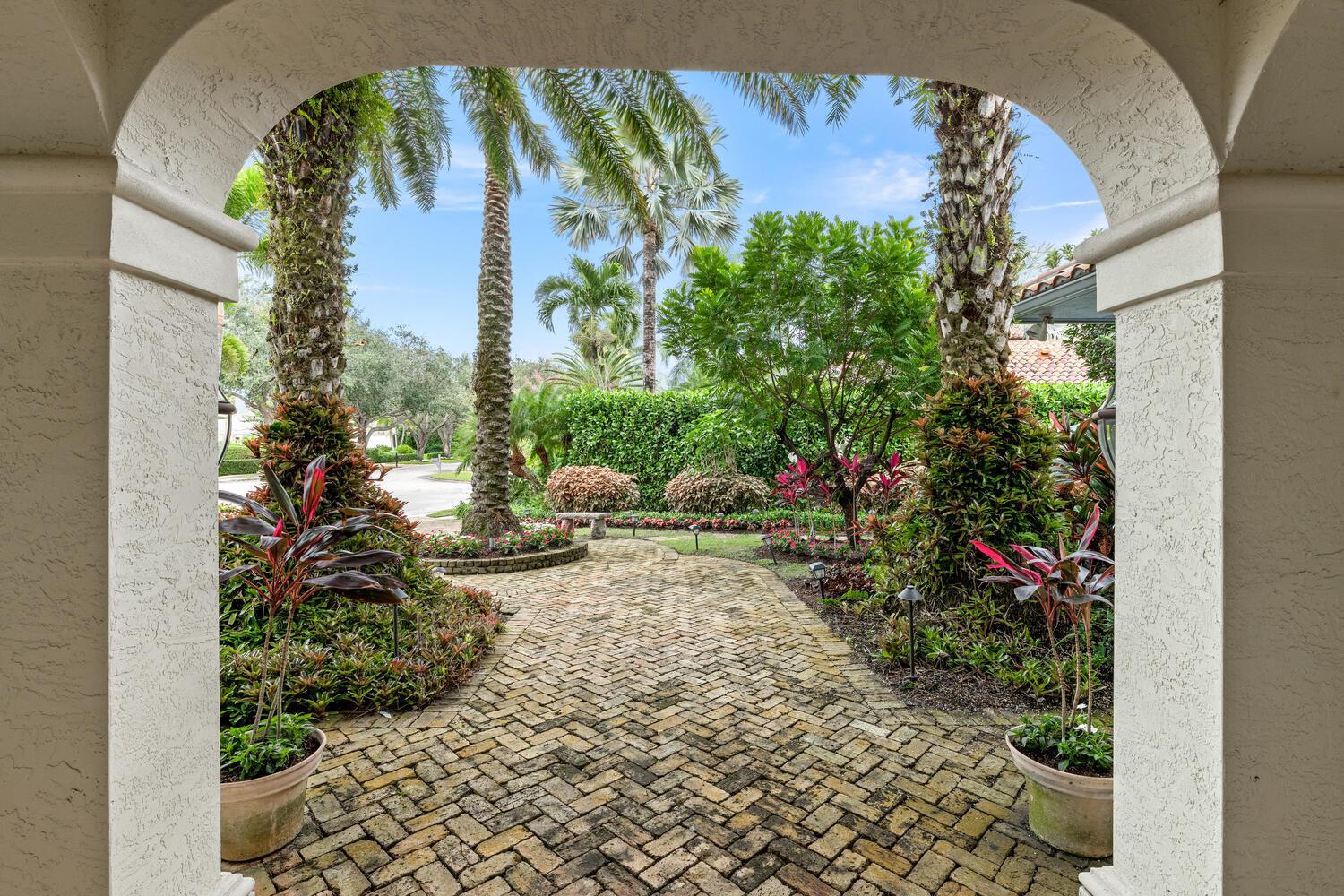 FAIRWAY ISLAND OF - Residential