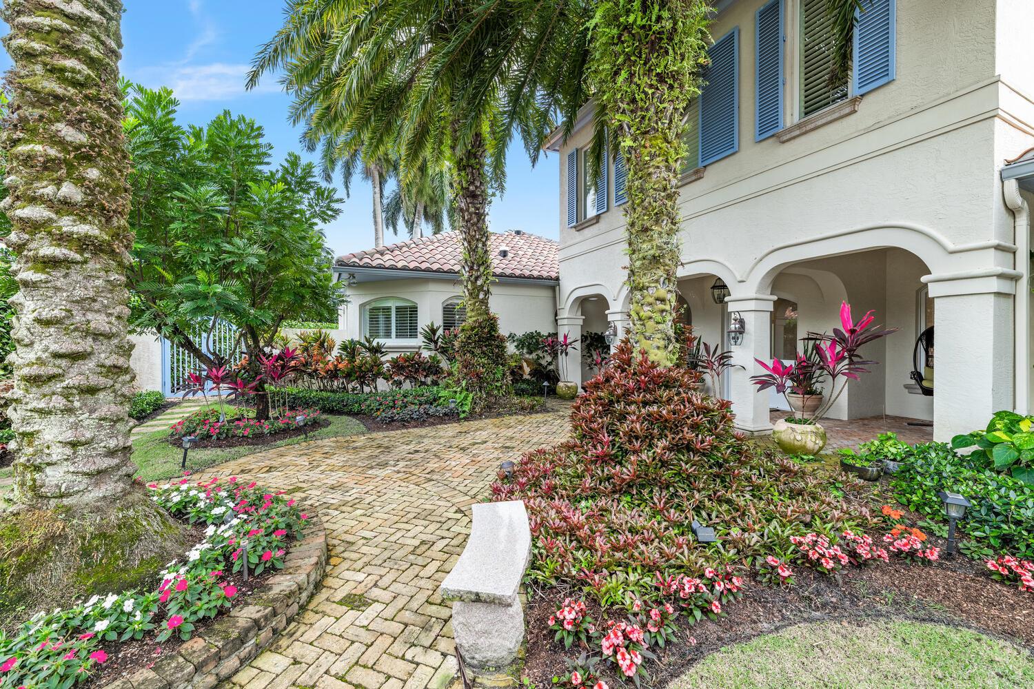 FAIRWAY ISLAND OF - Residential