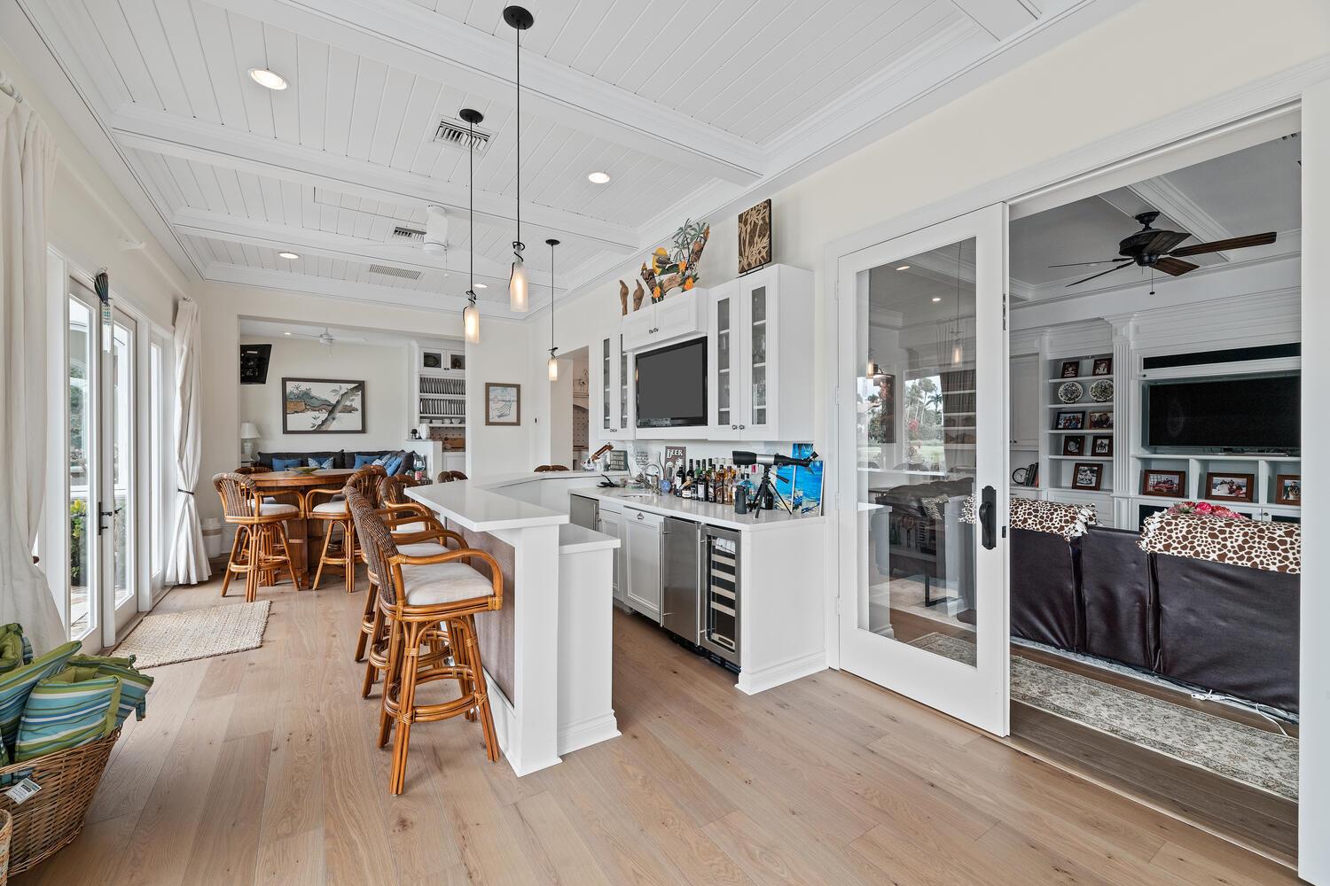 FAIRWAY ISLAND OF - Residential