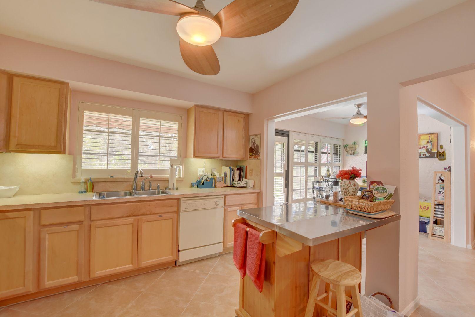 GREENTREE VILLAS CONDO - Residential