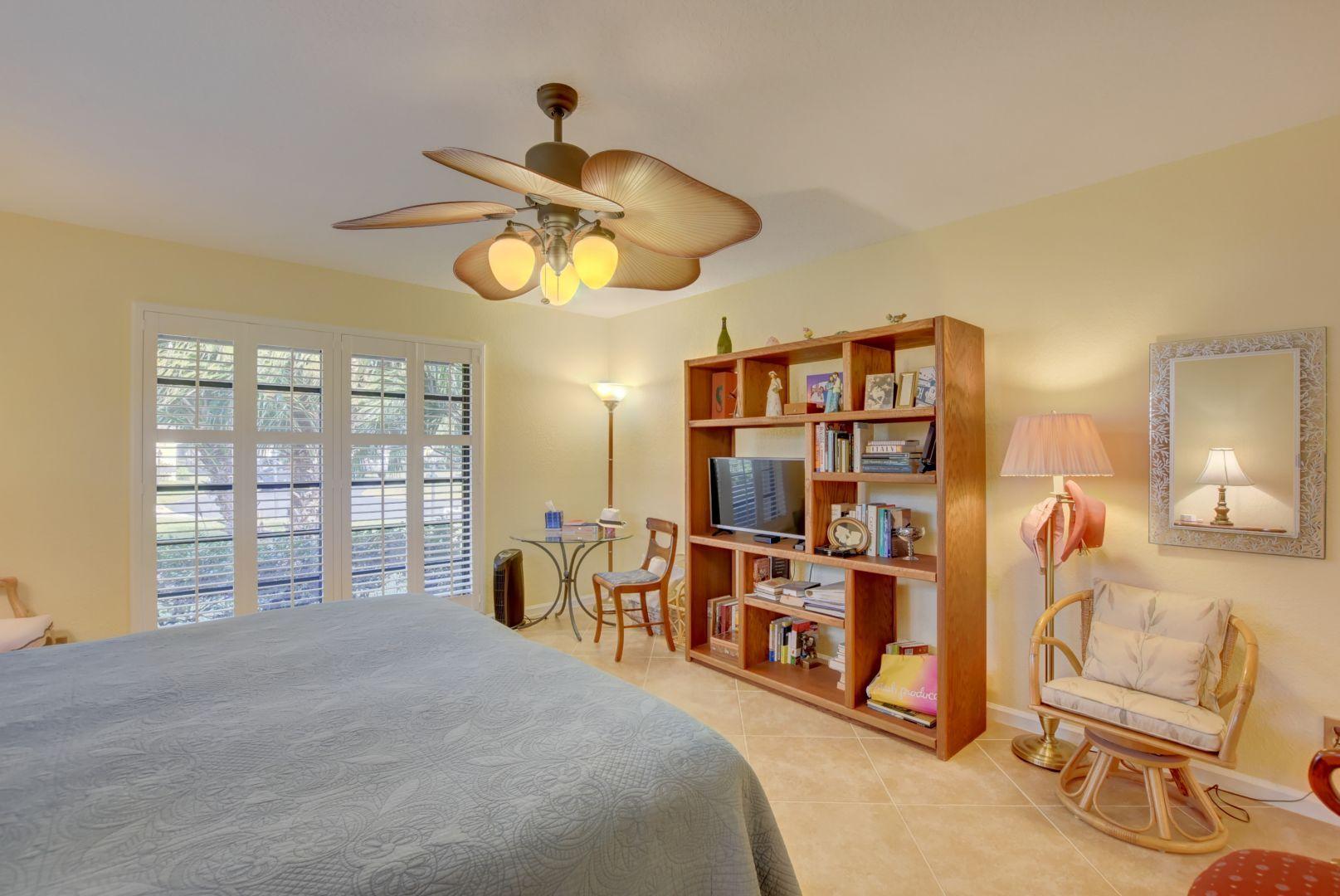 GREENTREE VILLAS CONDO - Residential