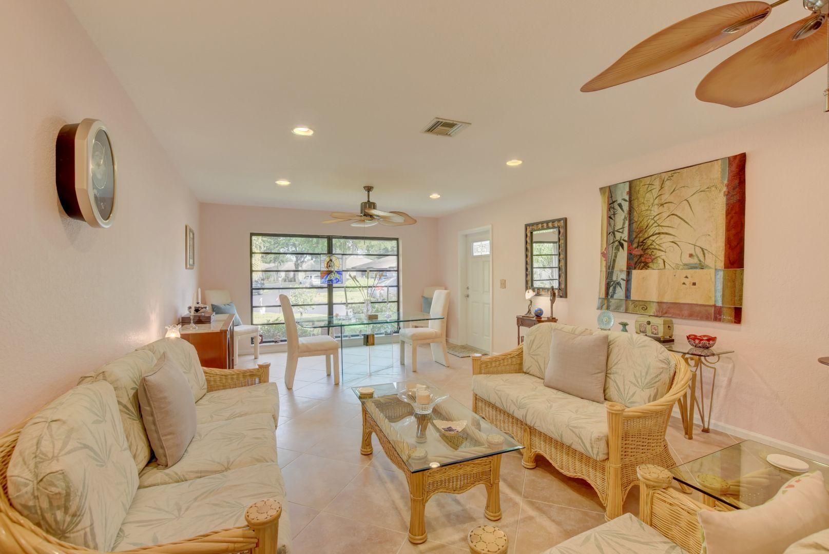 GREENTREE VILLAS CONDO - Residential