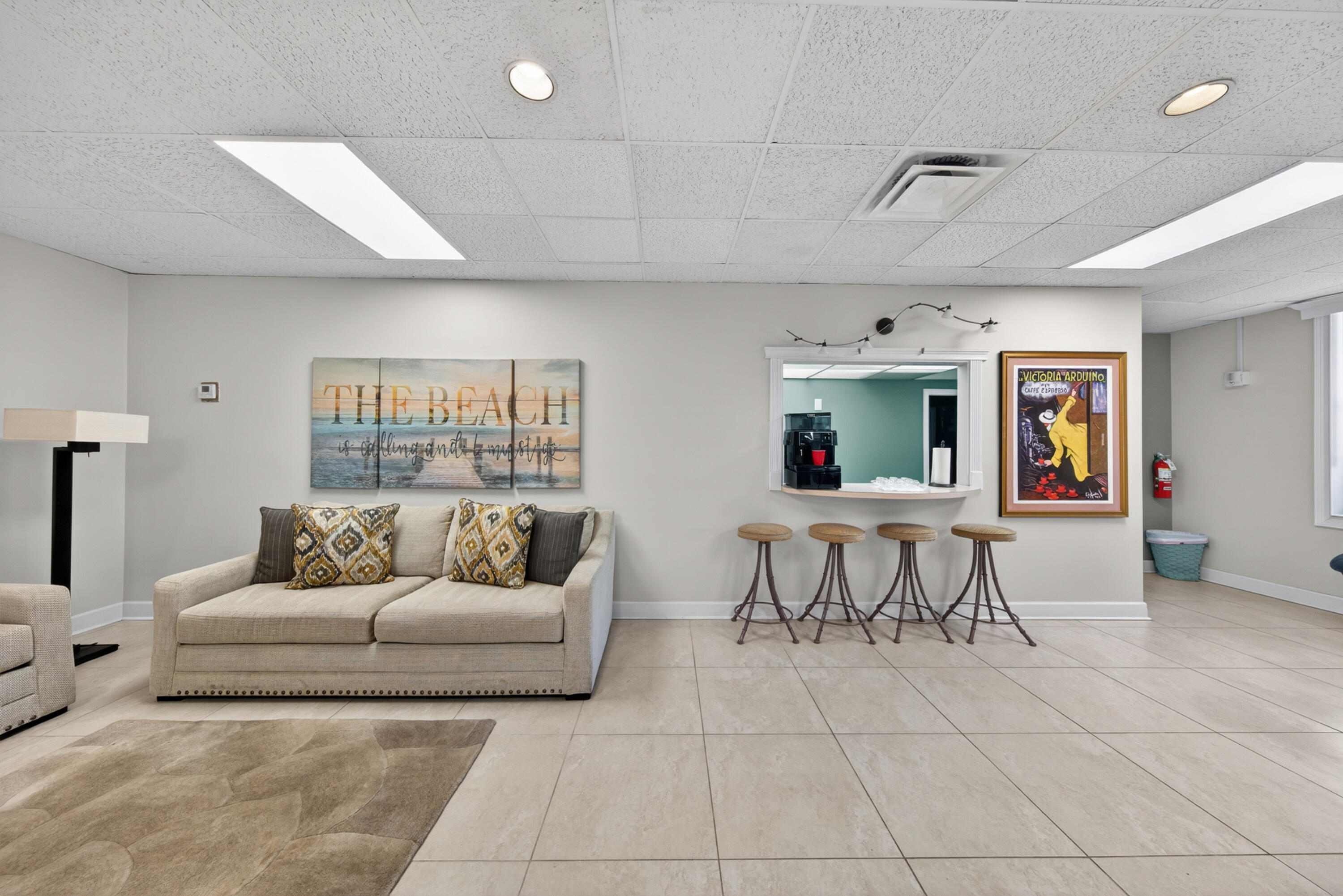 PATRICIAN CONDO - Residential Lease