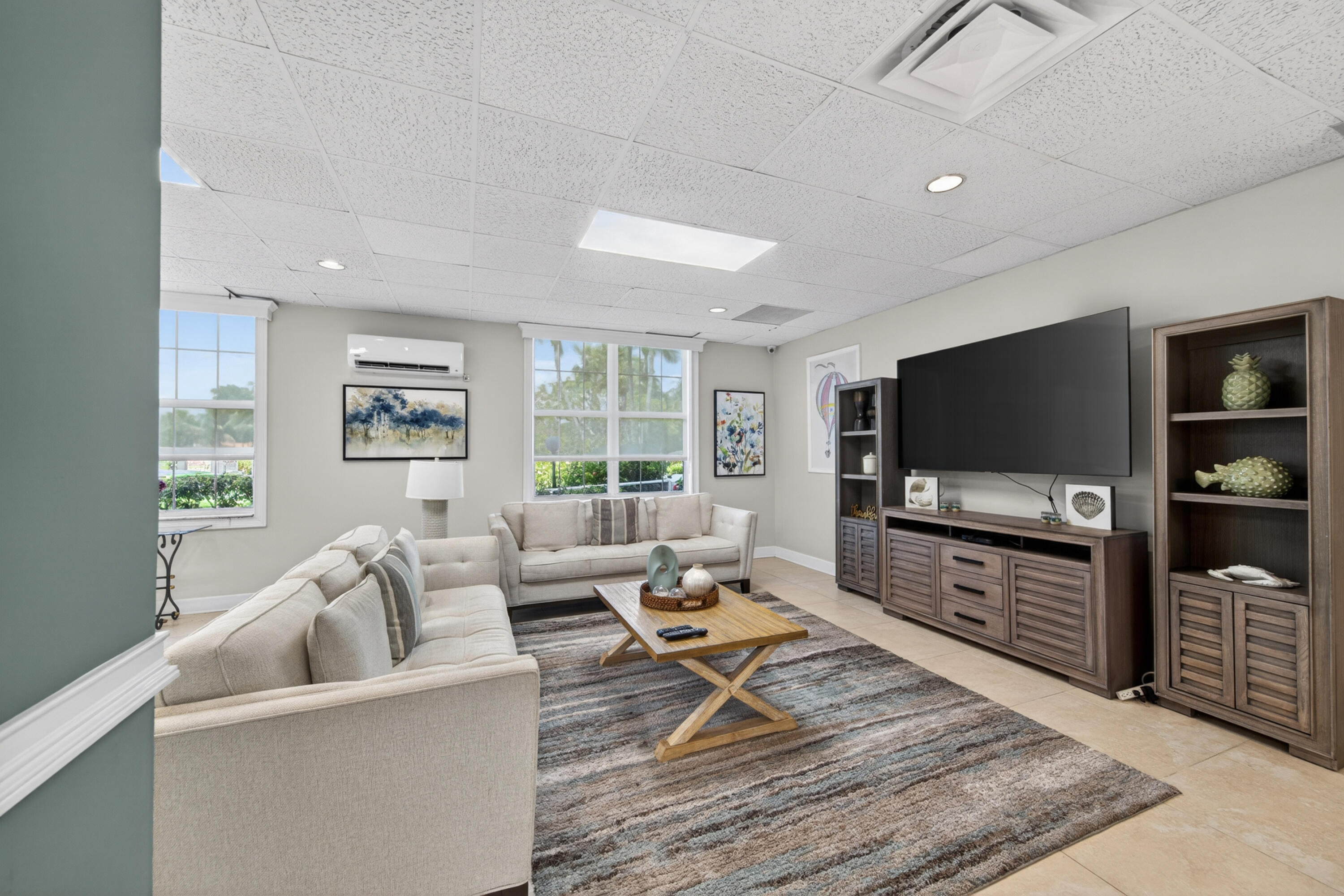 PATRICIAN CONDO - Residential Lease