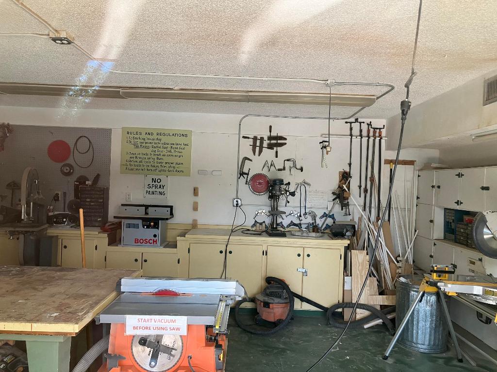 Vista Pines Condo - Residential Lease