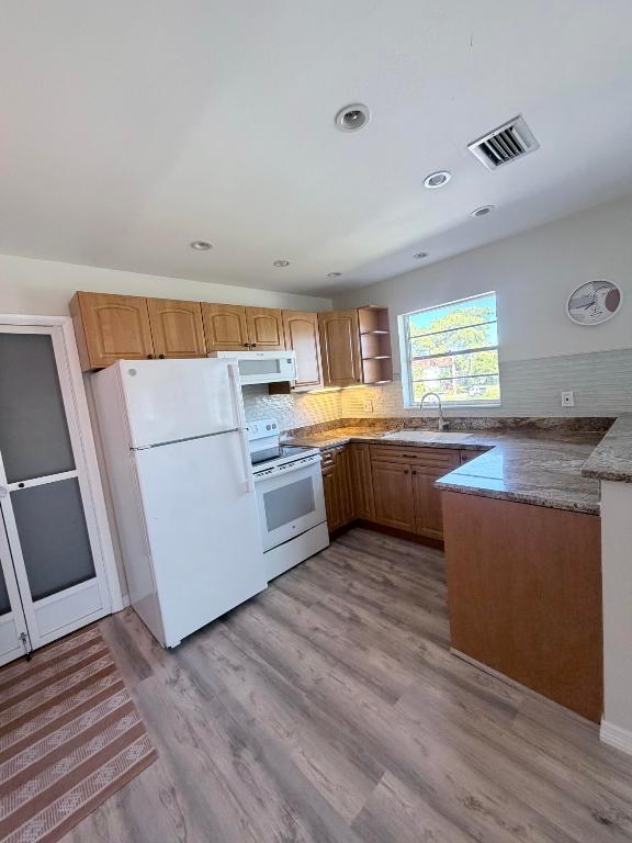 Vista Pines Condo - Residential Lease