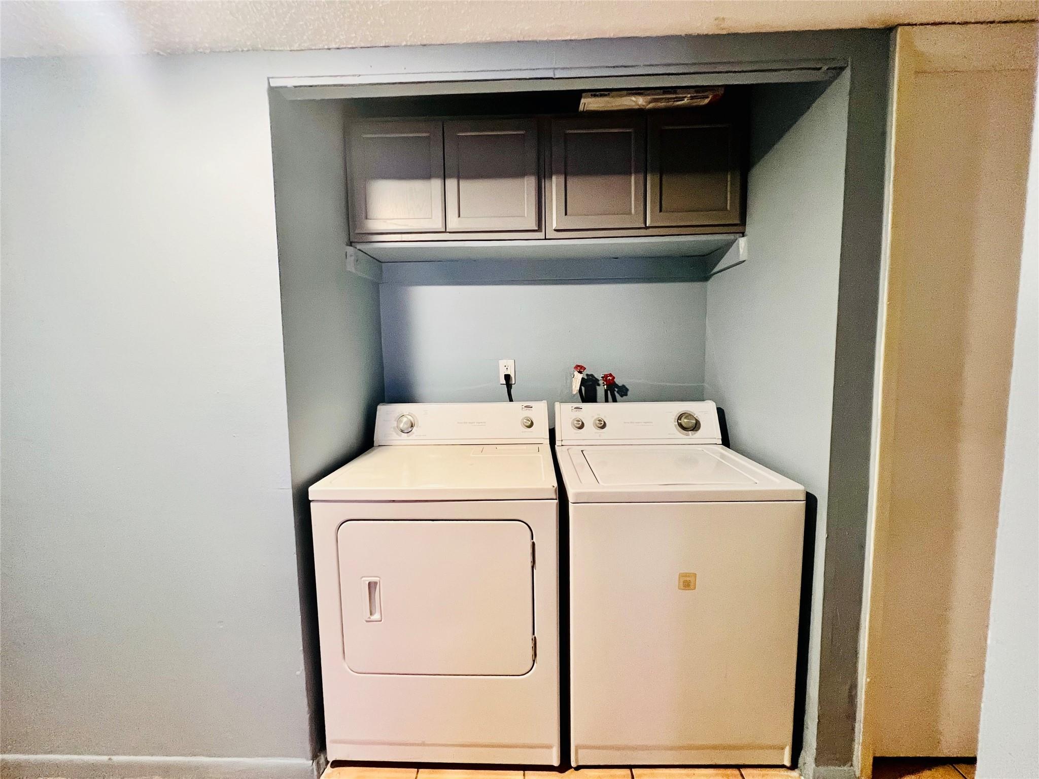 Vista Verde Twnhs Sec E - Residential Lease