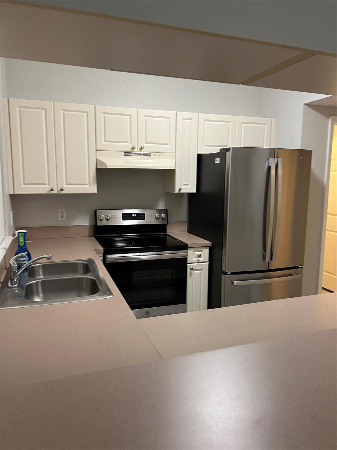 Cypress Pointe At Coral S - Residential Lease