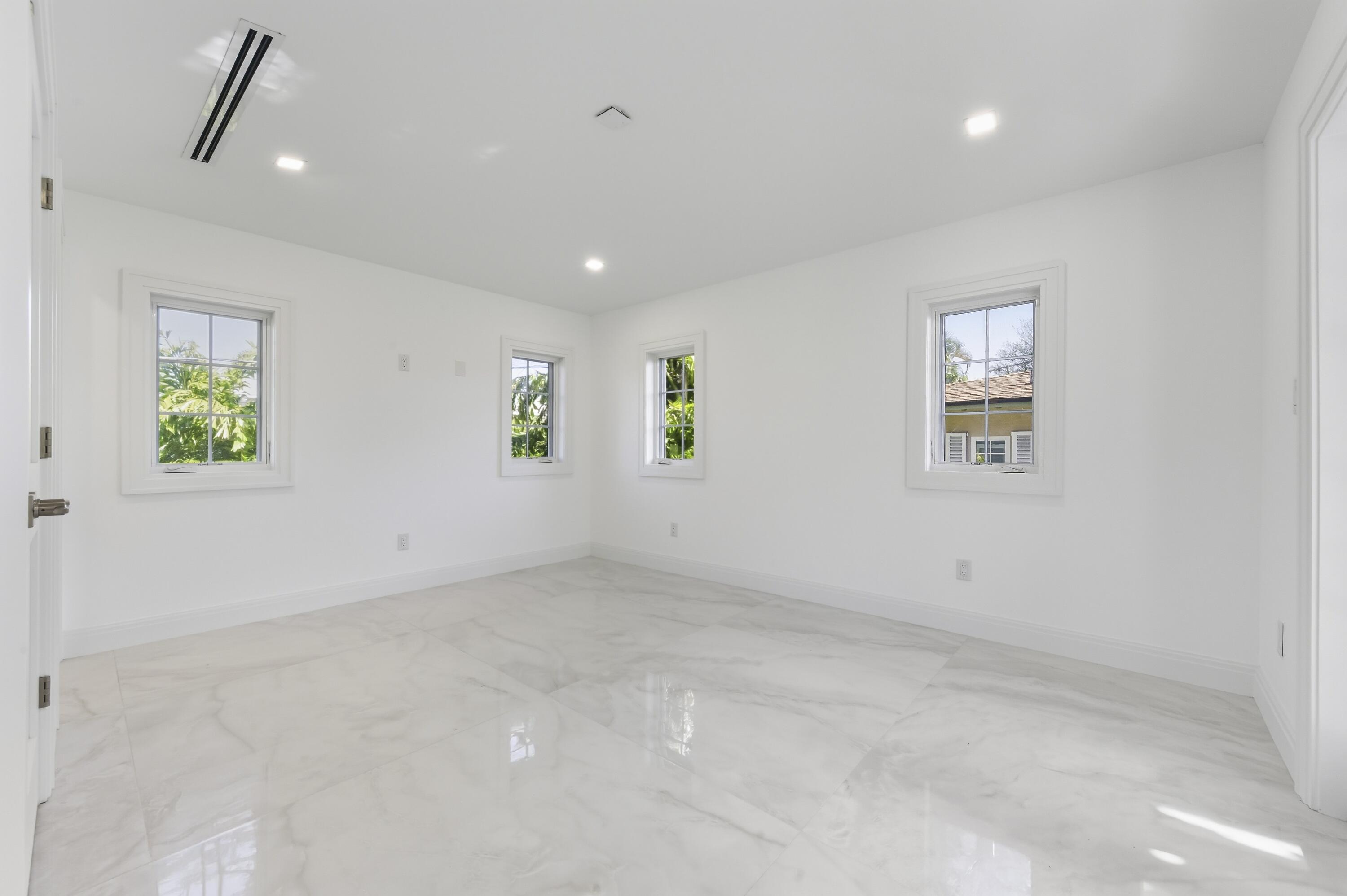 ERBS DAISY E ADD - Residential