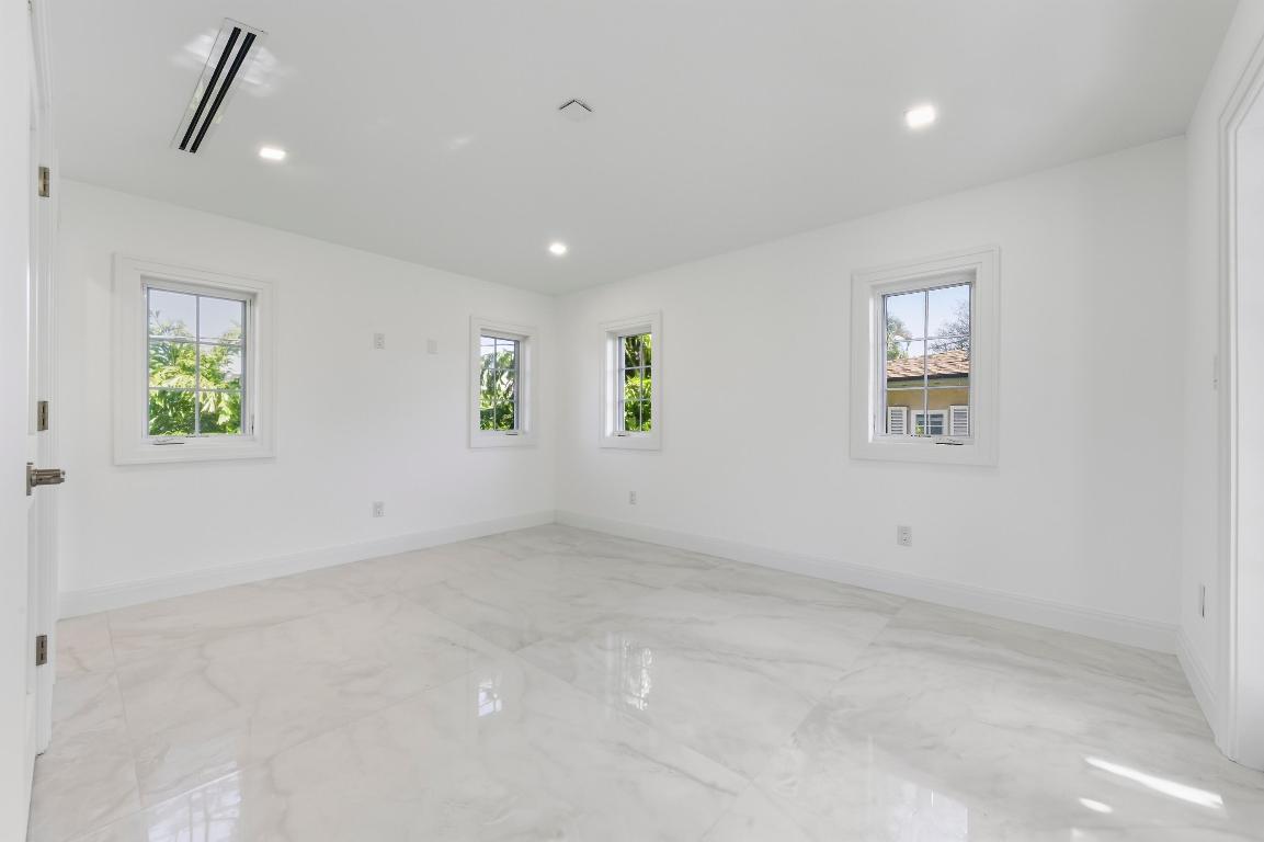 ERBS DAISY E ADD - Residential