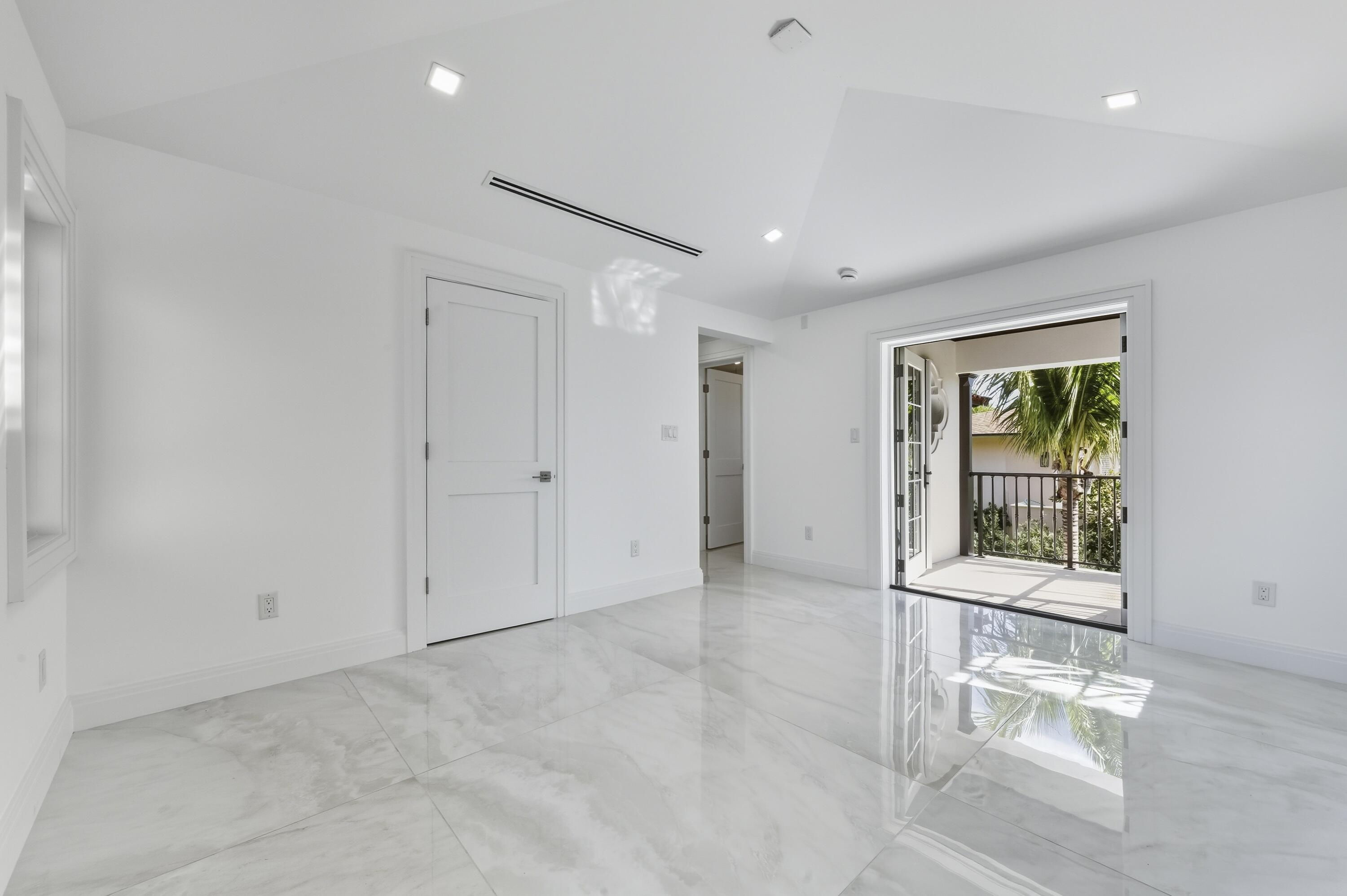 ERBS DAISY E ADD - Residential