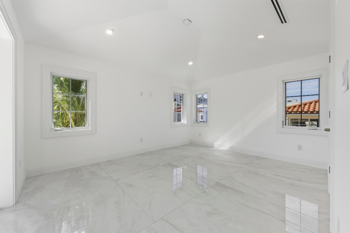 ERBS DAISY E ADD - Residential