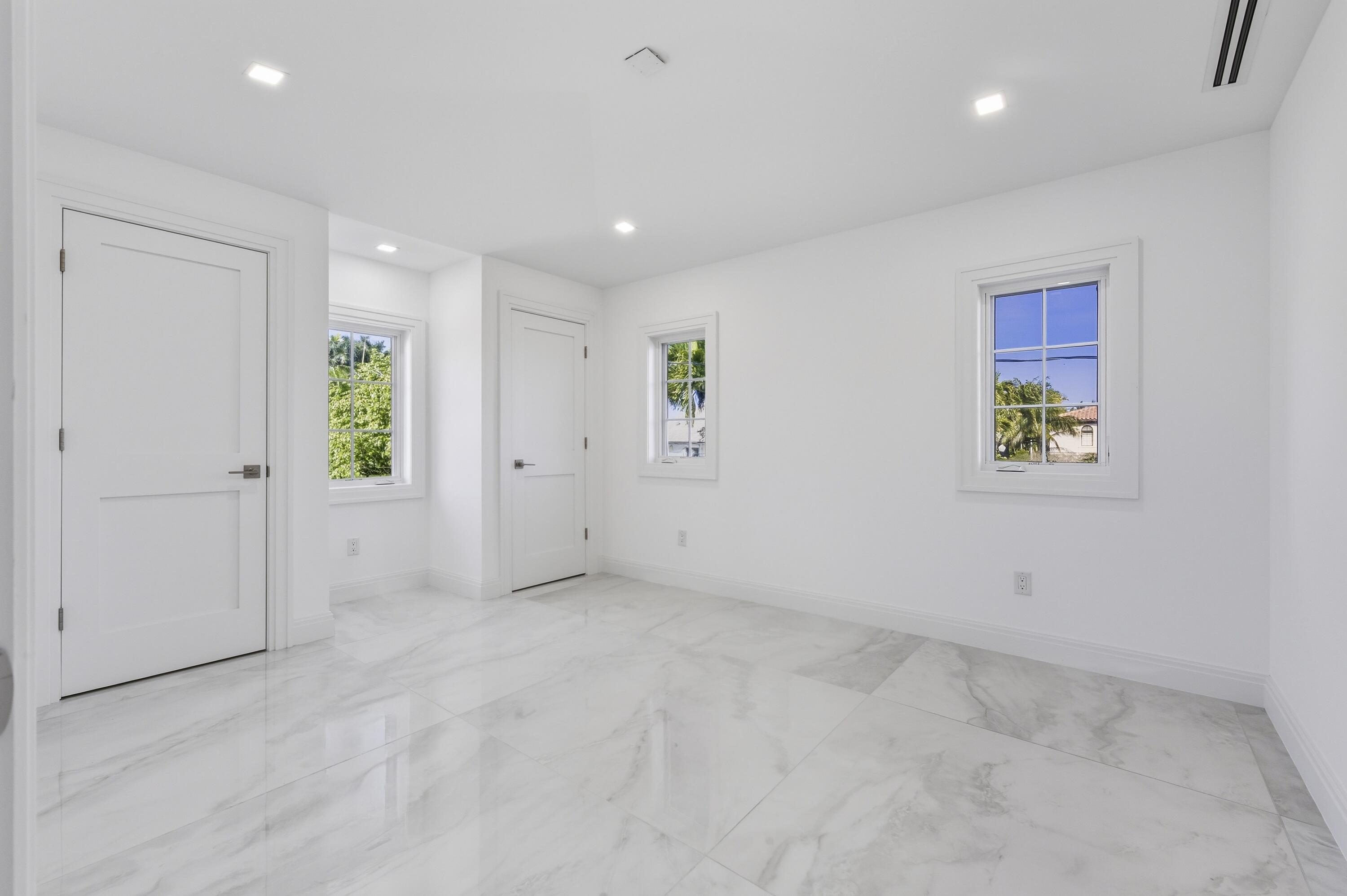 ERBS DAISY E ADD - Residential