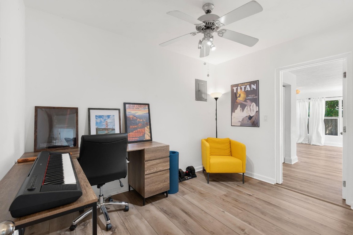 SOUTH MIDDLE RIVER - Residential