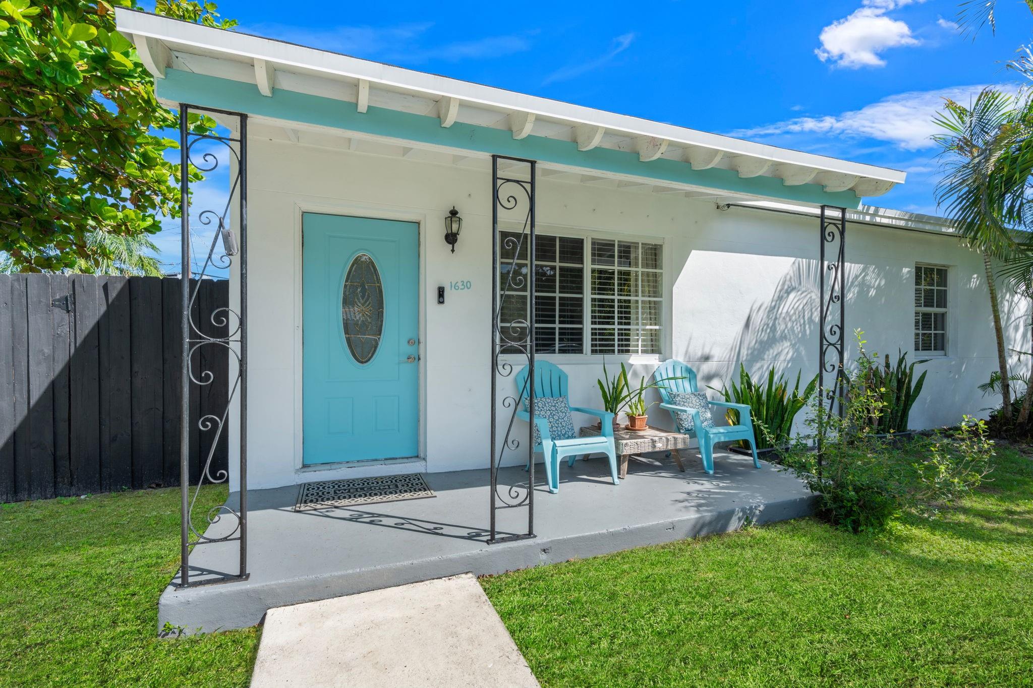 1630 NW 4th Ave