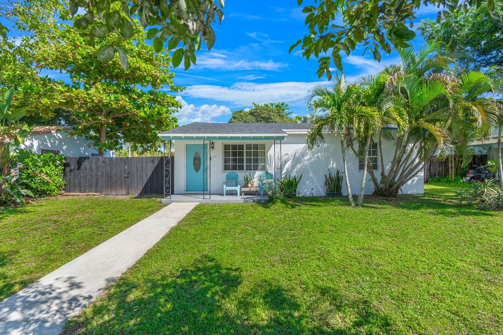 Photo of 1630 NW 4th Ave, Fort Lauderdale, FL 33311 (MLS # F10532013)