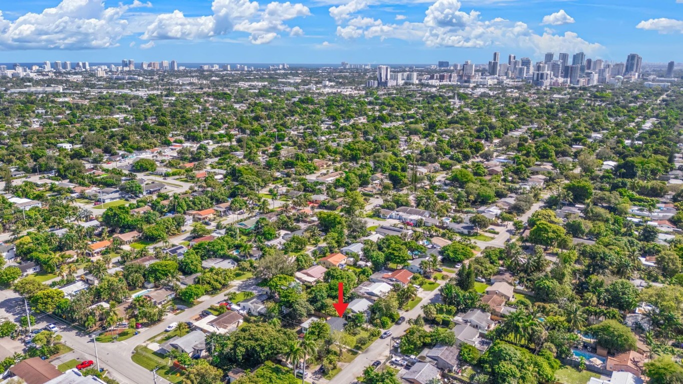 SOUTH MIDDLE RIVER - Residential