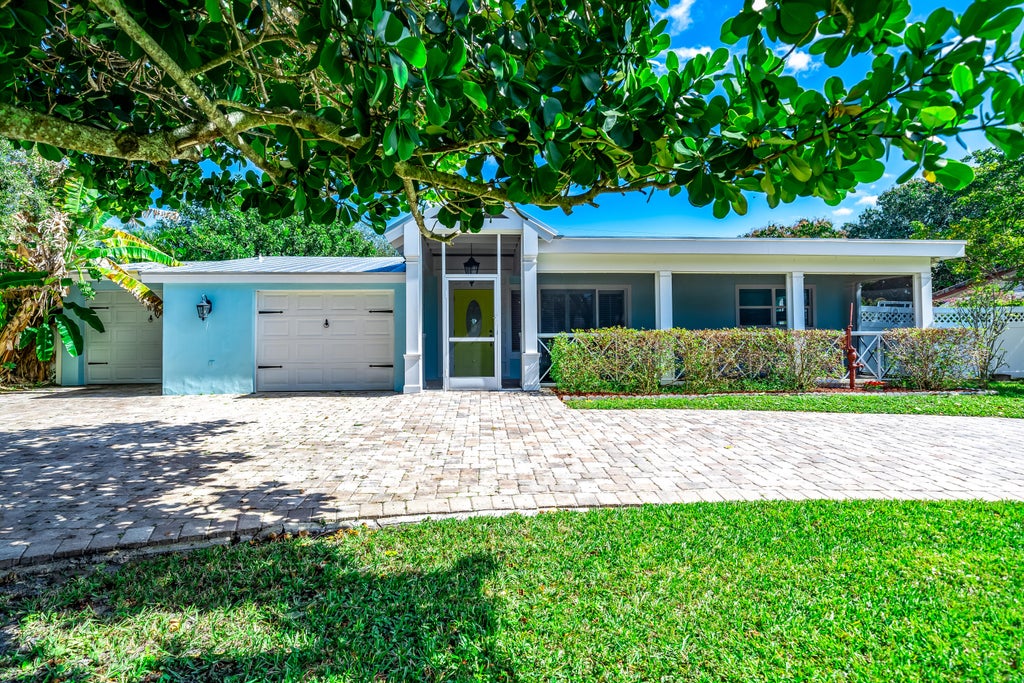 Photo of 3774 NW 5th Avenue, Boca Raton, FL 33431 (MLS # R10780473)