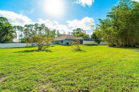 A home in Loxahatchee