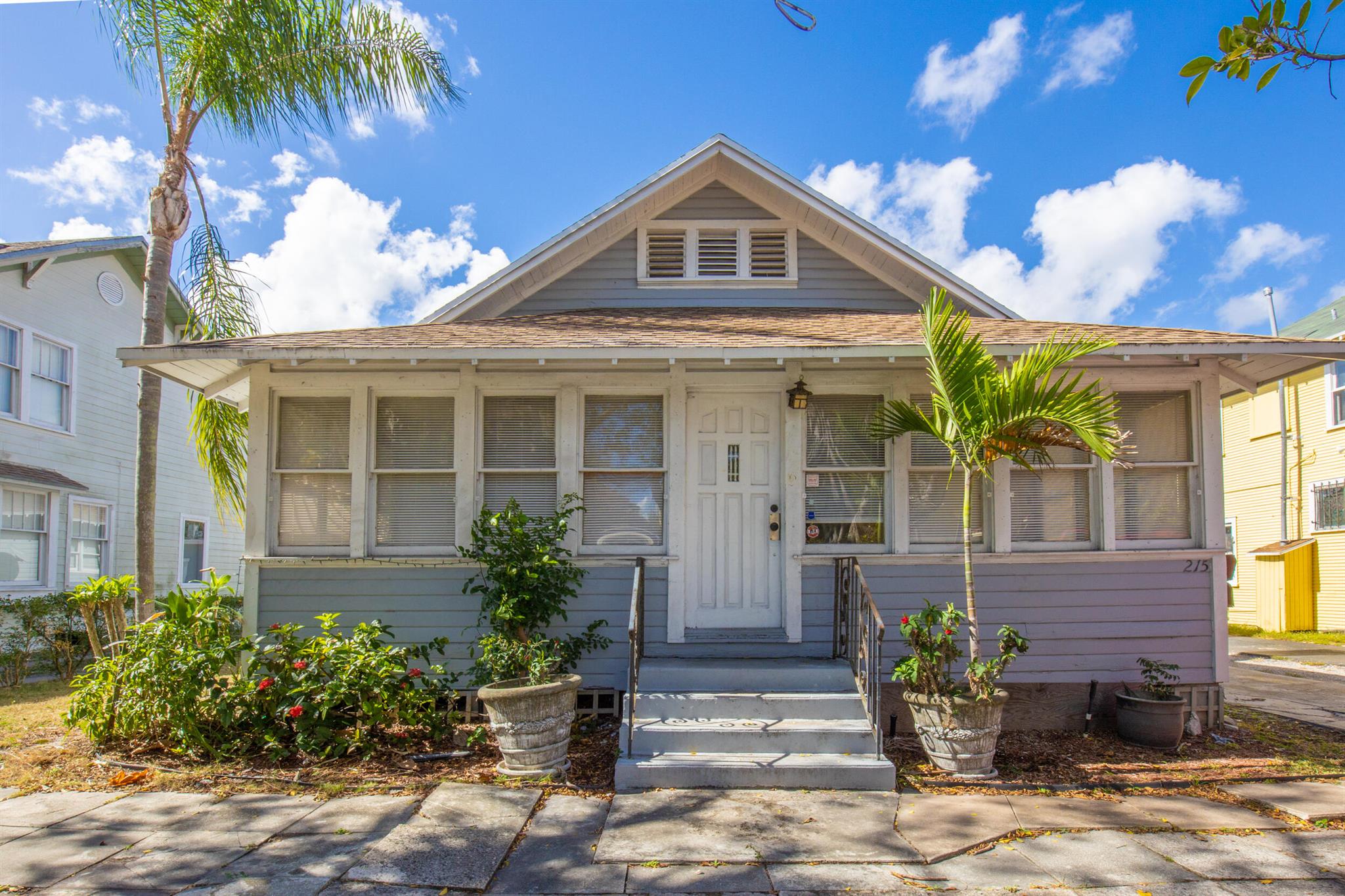 LAKE WORTH TOWN OF - Residential Lease