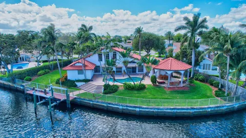 611 SW 15th Street, Boca Raton, FL MLS: R11067361