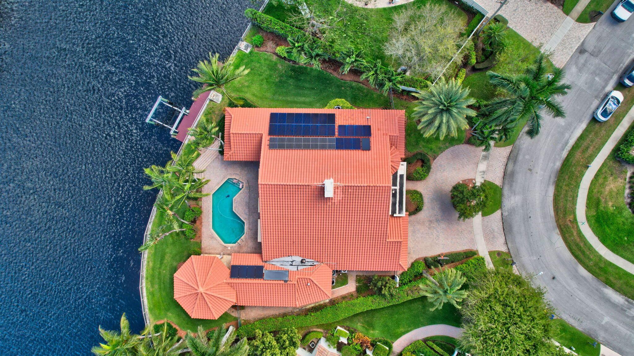 CARRIAGE HILL - Residential